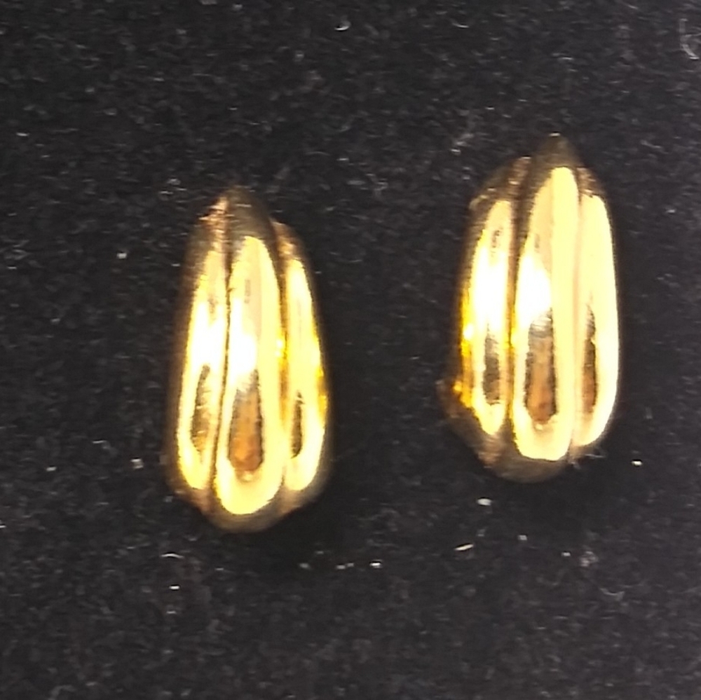 7 Piece Vintage Gold/Black Tone Jewelry Set - Picture 7 of 7
